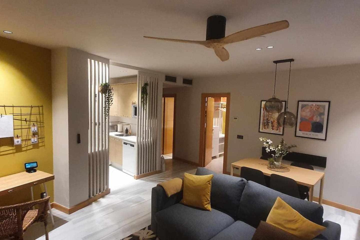 Apartamenticos Studio 98 Сарагоса Екстериор снимка