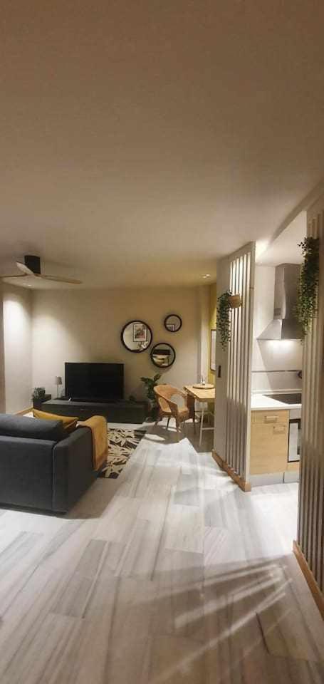 Apartamenticos Studio 98 Сарагоса Екстериор снимка