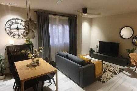 Apartamenticos Studio 98 Сарагоса Екстериор снимка