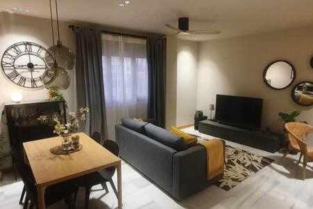 Apartamenticos Studio 98 Сарагоса Екстериор снимка